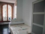 Habitación en apartamento de 10 habitaciones en Ciutat...