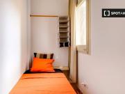 Habitación en apartamento de 10 habitaciones en el...