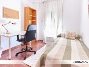 Habitación en apartamento de 4 habitaciones en Sevilla
