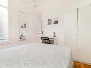 HABITACION EN BALMES B4H16