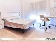 Habitación en Calle Campoamor, Triana Este