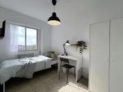 Habitación en Calle de Camarena, Aluche