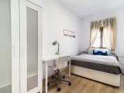 Habitación en Calle de Veza, Valdeacederas