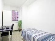 Habitación en Carrer d'Albert Llanas, La Salut