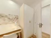 Habitación en Carrer de Rocafort