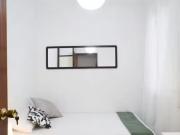 Habitación en Carrer de Santa Perpètua, Vila de Gràcia