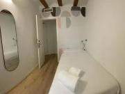 Habitación en Carrer d'Escudellers, El Gòtic