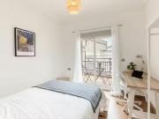 Habitación en Carrer d'Hernán Cortés, L'Eixample