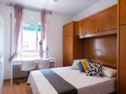 Habitación en el apartamento de 5 dormitorios...