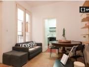 Habitación en el apartamento de 6 dormitorios en Barri Gòtic