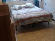 Habitación en Passeig de la Zona Franca, La Marina de Port