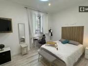 Habitación en piso compartido de 10 habitaciones en...