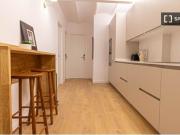 Habitación en piso compartido de 10 habitaciones en...