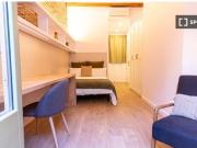 Habitación en piso compartido de 10 habitaciones en...