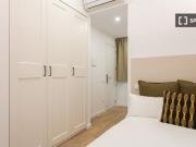 Habitación en piso compartido de 10 habitaciones en...