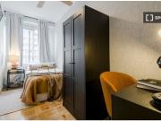 Habitación en piso compartido de 11 habitaciones en...