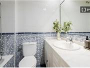 Habitación en piso compartido de 11 habitaciones en...