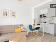 Habitación en piso compartido de 12 habitaciones en...