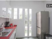 Habitación en piso compartido de 12 habitaciones en El...