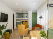 Habitación en piso compartido de 16 habitaciones en...