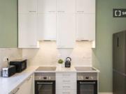 Habitación en piso compartido de 17 habitaciones en...