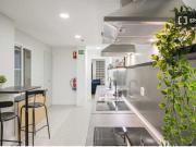 Habitación en piso compartido de 25 habitaciones en...