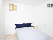 Habitación en piso compartido de 3 habitaciones en...