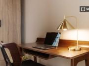 Habitación en piso compartido de 3 habitaciones en...