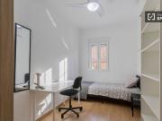 Habitación en piso compartido de 3 habitaciones en...