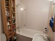 Habitación en piso compartido de 3 habitaciones en Sant...