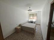 Habitación en piso compartido de 4 habitaciones en...