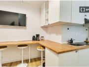 Habitación en piso compartido de 4 habitaciones en...