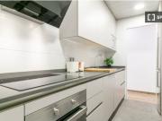 Habitación en piso compartido de 4 habitaciones en...