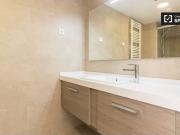 Habitación en piso compartido de 4 habitaciones en...