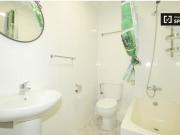 Habitación en piso compartido de 4 habitaciones en...