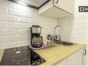 Habitación en piso compartido de 4 habitaciones en...