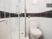 Habitación en piso compartido de 4 habitaciones en...