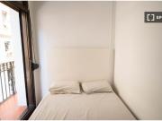 Habitación en piso compartido de 4 habitaciones en...