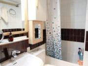 Habitación en piso compartido de 4 habitaciones en...