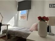 Habitación en piso compartido de 4 habitaciones en...