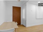 Habitación en piso compartido de 4 habitaciones en Gros,...