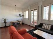 Habitación en piso compartido de 4 habitaciones en la...