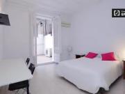 Habitación en piso compartido de 5 habitaciones en...