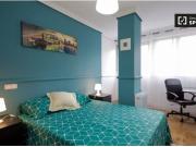 Habitación en piso compartido de 5 habitaciones en...