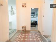 Habitación en piso compartido de 5 habitaciones en...