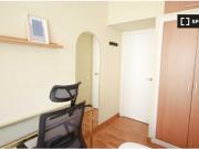 Habitación en piso compartido de 5 habitaciones en...