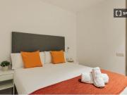 Habitación en piso compartido de 5 habitaciones en...