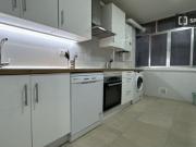 Habitación en piso compartido de 5 habitaciones en...