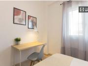 Habitación en piso compartido de 5 habitaciones en...