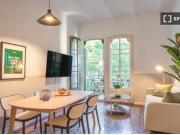 Habitación en piso compartido de 5 habitaciones en...